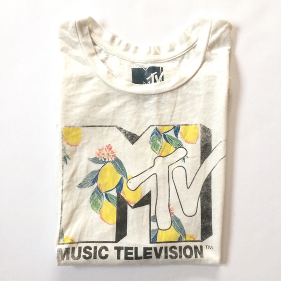 MTV Tops - MTV Vintage Style Muscle Tee